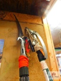 2 tree-branch trimmers