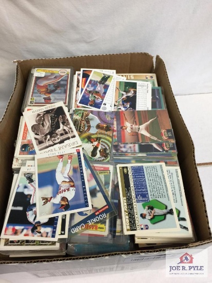 Large lot: misc. baseball cards UPPER DECK 1990, 91, 93, TOPPS 1989,90,91,92,93,94, FLEER