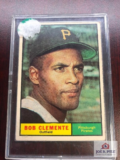 1961 Topps #388 Roberto Clemente