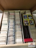 Large box: Football misc. cards ex: 1992 SCORE, FLEER, NFL PRO, TEAM NFL, UPPER DECK & Hockey 1992