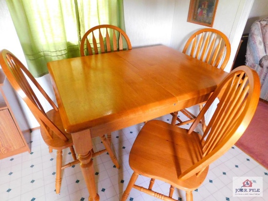Dining table with hidden leaf, 4 chairs