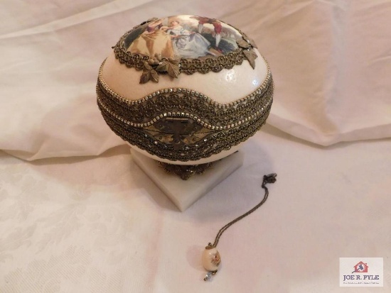 Ostrich egg jewelry box and small egg necklace
