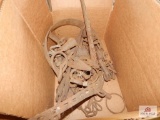 1 lot of metal hames and chains, etc.