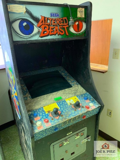 Sega altered beast arcade game "no keys"