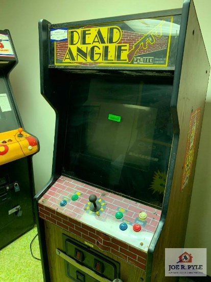 dead angle arcade game "no keys"