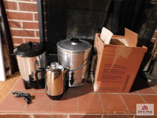 Coffee urns and electric coffee pot