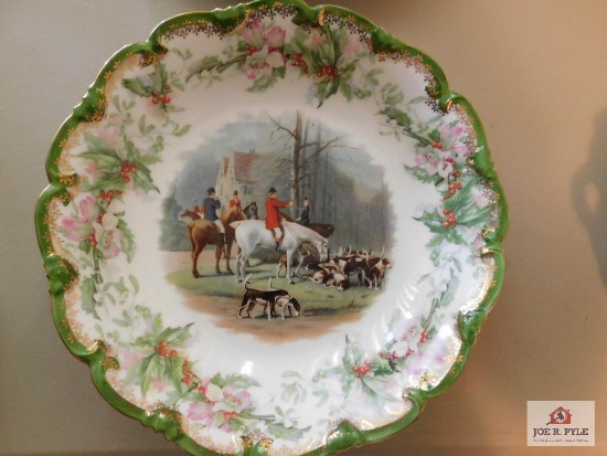 The hunt scene porcelain plate