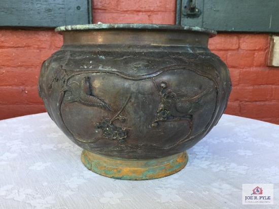Bronze Asian pottery piece (missing bottom)