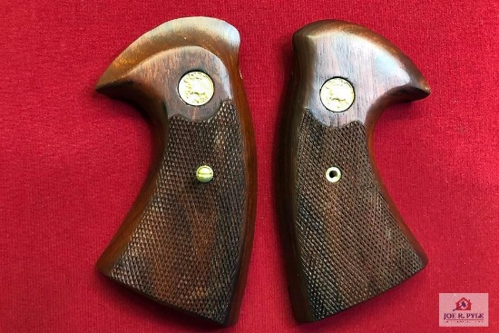 Cot Python Second Generation Grip Set * New Old Stock *