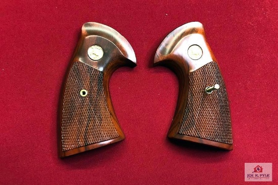 Colt Python Third Generation Grips