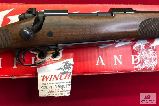 Winchester 70 Classic Featherweight .270 Win | SN: G142747