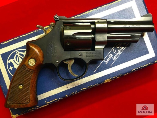 Smith and Wesson 28-2 Highway patrolman .357 Mag |SN:S233335