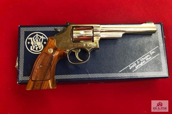 Smith and Wesson 19-6 Nickel "Hands Off" Special Edition #212 of 500 .357 Mag | SN: CFT5201