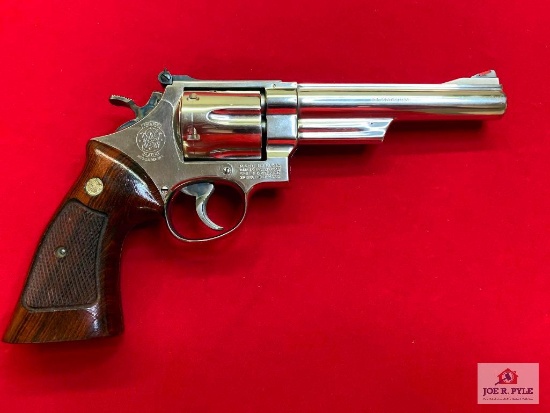 Smith and Wesson 29-2 Nickel .44 Mag | SN: N719231