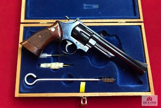 Smith and Wesson 29-2 Blue .44 Mag | SN: N426569