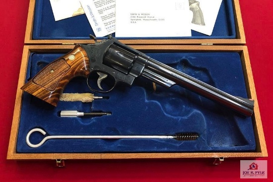 Smith and Wesson 57 Blue .41 Mag | SN: N473773