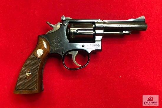 Smith and Wesson Pre Model 10 Five Screw Pinned/NotRecessed .38 Spl | SN: K240001