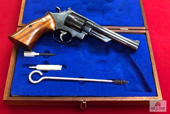 Smith and Wesson 57 Blue .41 Mag | SN: N149781