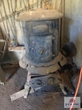 Derby Windsor Lake side cast iron furnace