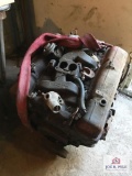 Small block Chevy motor, 2 barrel intake