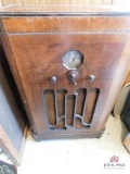 Antique Stromberg-Carlson Radio