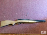 Crossman .22 Cal Pellet Rifle