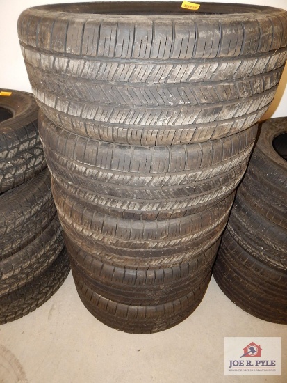 Goodyear tires 275/55R20 x 5