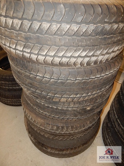 Goodyear tires 275/60R20 x 5