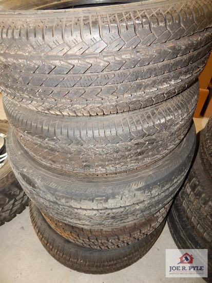 1 lot of 5 misc. tires