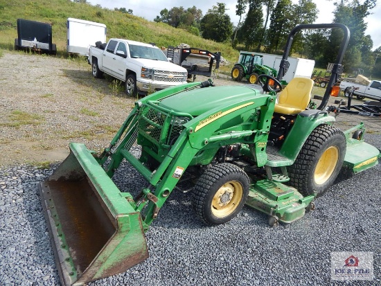 John Deere 3320 with 1134 hours 4-wheel drive with loader
