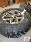 BF Goodrich tire 255/75 R17 on Jeep rim