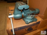 NIB Tradesman vise