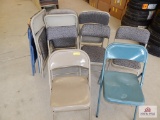 1 Lot of 11 folding chairs