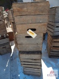 ? 6 Wooden Apple Crates