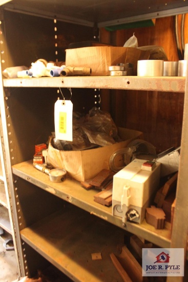 All contents of shelf section, Pressure gauges, Metal shims, Plastic Plumping
