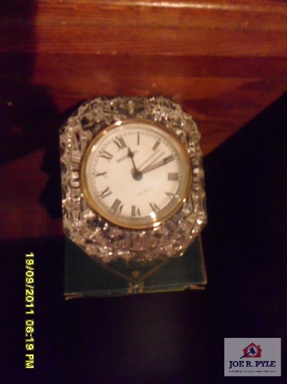 Shannon emerald crystal clock