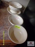 pfaltzgraff bowls and strainer