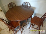 drop leaf table w 4 chairs