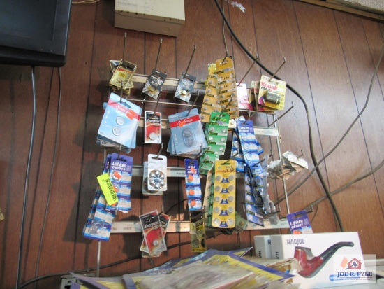 battery display w contents