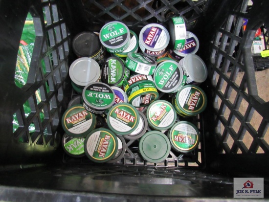 misc. snuff kayak, wolf, longhorn32 cans
