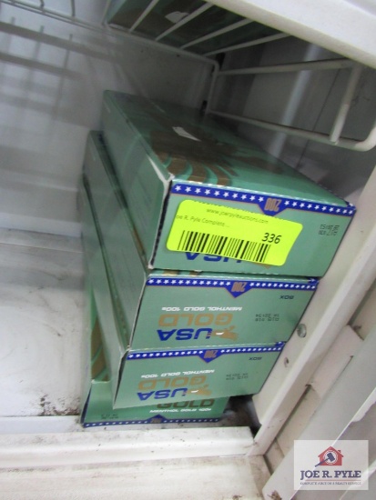 4 cartons of menthol gold USA