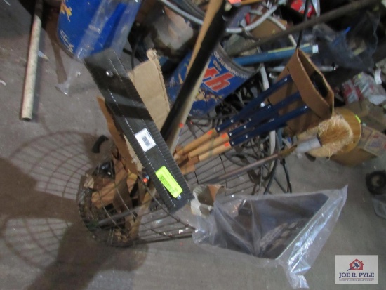 misc. lot of yard tools