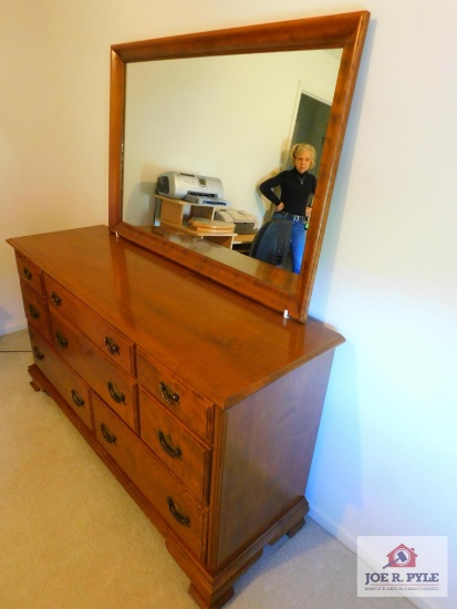 Ethan Allen dresser & mirror