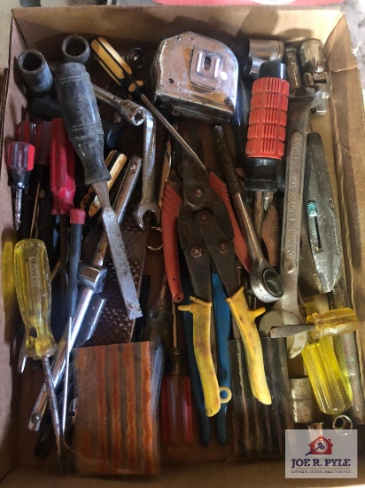 1 Lot of hand tools