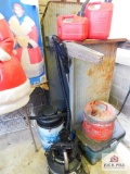 2 Vacuums, galvanized wash table & gas cans