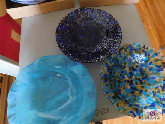 Art glass bowls