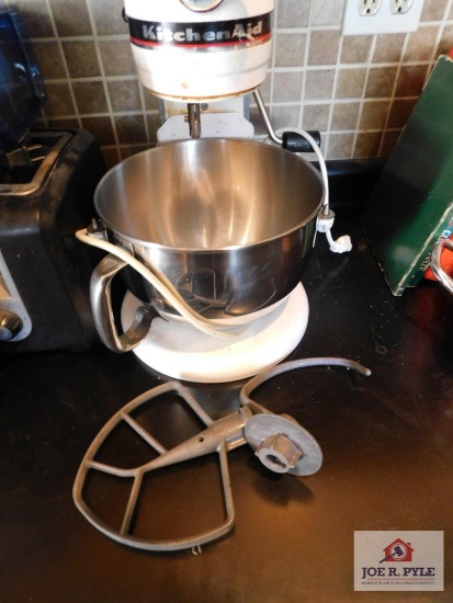Kitchen Aid standing mixer, mixer only