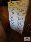 2 Metal filing cabinets