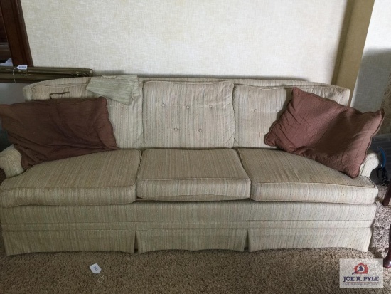 Modern upholstered sofa (matches 185)