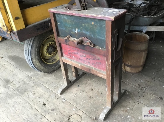 Antique Scobie & Parker corn sheller